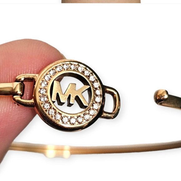 MK GOLD BANGLE - Picture 2 of 11